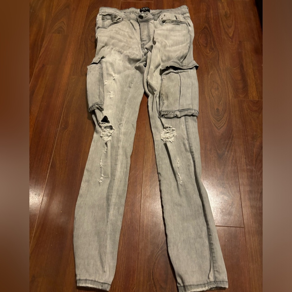 boohoo man cargo jeans